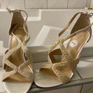 Betsy Johnson Elegant Beige and White Strappy Heels